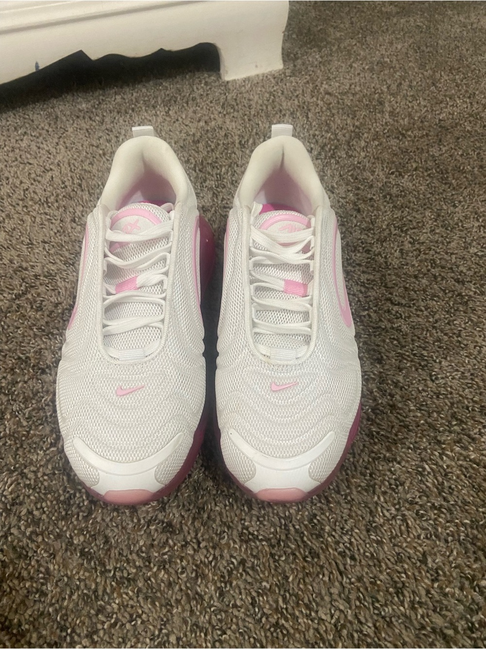 Nike Women's White and Light Pink Mesh Running Sneakers